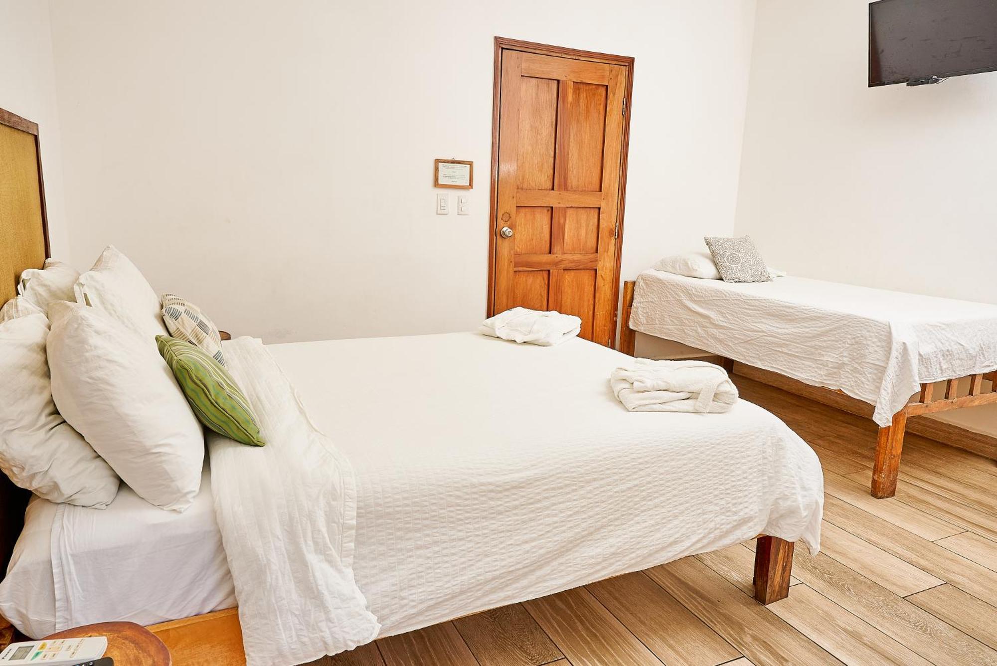 Aaki Hotel Las Peñitas Buitenkant foto